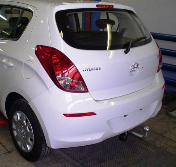 Фаркоп Hyundai I 20  с 2009-2011 г (Категория Fx)